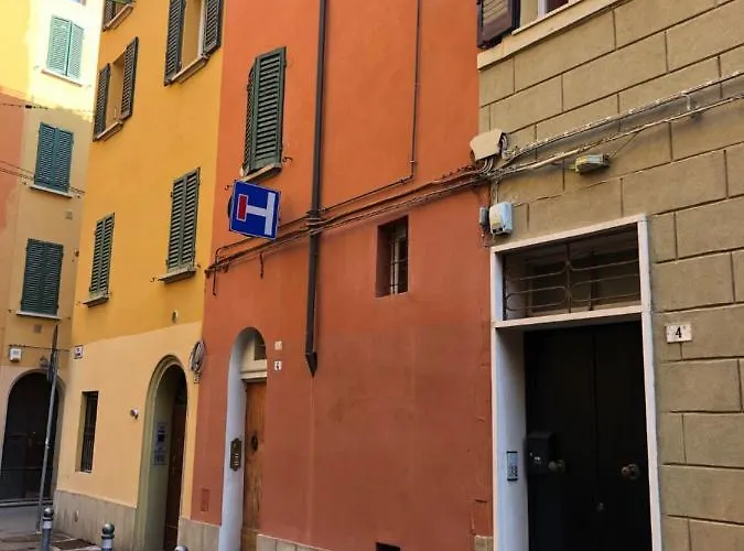 Realkasa Senzanome Flat 아파트 볼로냐