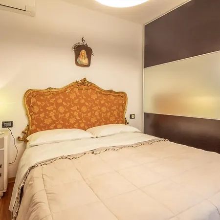 Realkasa Senzanome Flat Apartament *